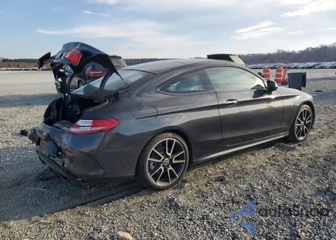 2019 Mercedes-Benz C 300 z USA, uszkodzony, nr VIN WDDWJ8DB4KF725012